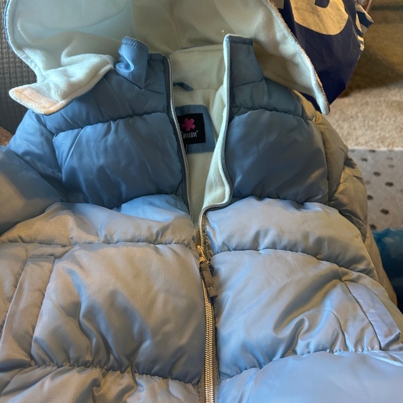 NWT girls puffer cost - Picture 3 of 5